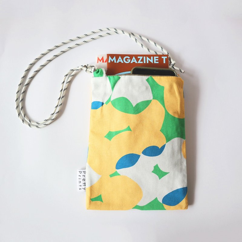 Crossbody bag/Cloudy Kaleidoscope - กระเป๋าแมสเซนเจอร์ - ผ้าฝ้าย/ผ้าลินิน 
