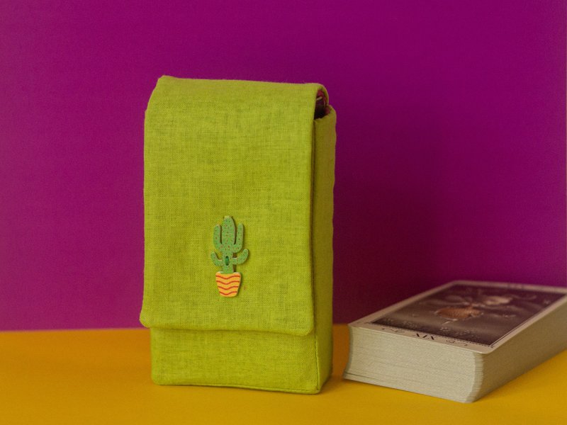 Light Green Cotton Tarot Cards Case Oracle Deck Pouch Tarot Deck Holder - 其他 - 棉．麻 綠色