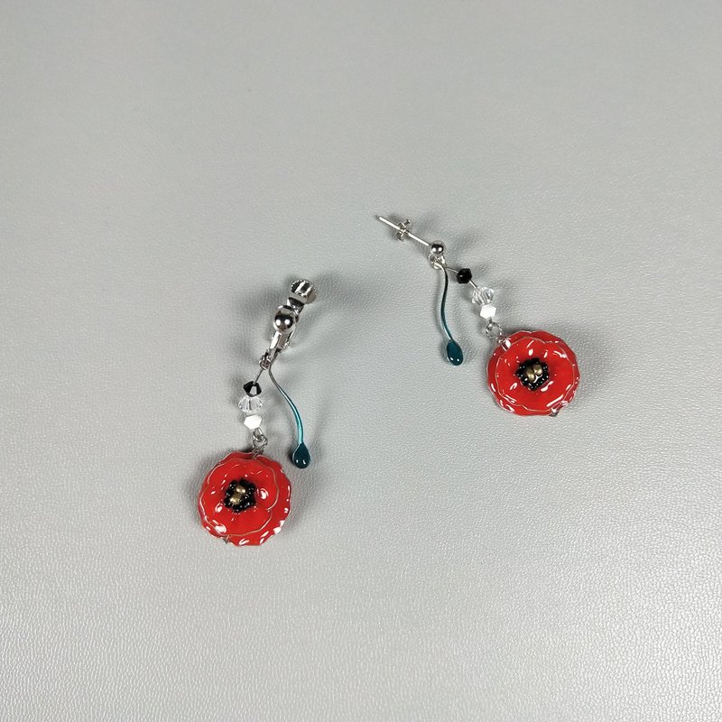 【Pure Handmade】Poppy with buds. Resin process. 925 sterling silver. handmade earrings - Earrings & Clip-ons - Resin Red