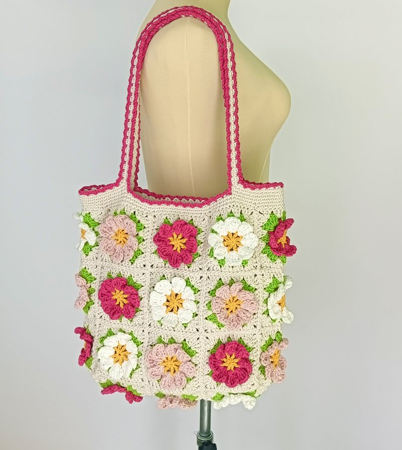 Granny Square flowers woven bag - 手提包/手提袋 - 棉．麻 