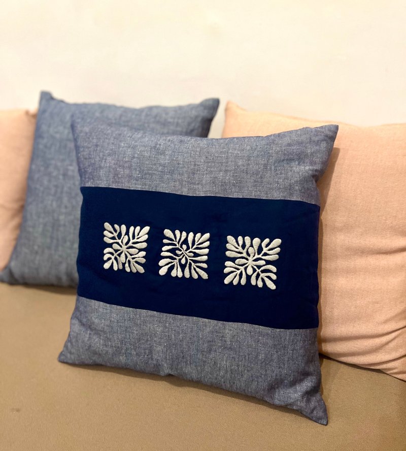 Hand Embroidered Linen Cushion Cover: White Coral Bloom, Navy & Chambray Blue - 枕頭/抱枕 - 棉．麻 藍色