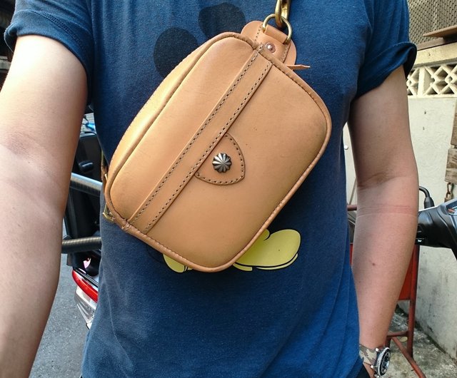 レザー チェストバッグ（OFFICIAL x HERITAGE チェストバッグ 4