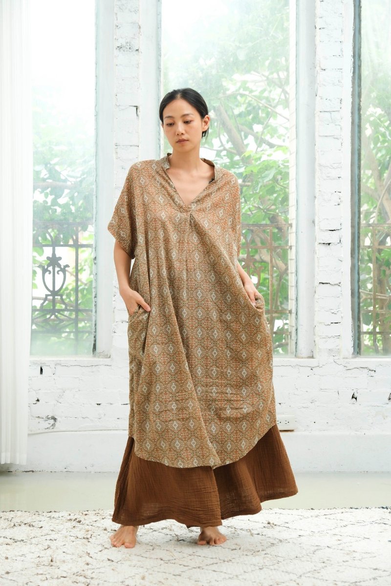 Indian cover dye key collar dress/voile tile - ชุดเดรส - ผ้าฝ้าย/ผ้าลินิน สีกากี