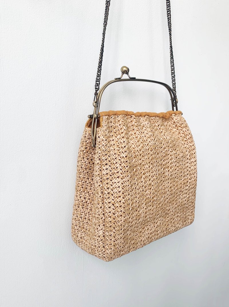 weave clasp frame bag/with chain/ cosmetic bag - กระเป๋าแมสเซนเจอร์ - ผ้าฝ้าย/ผ้าลินิน สีส้ม