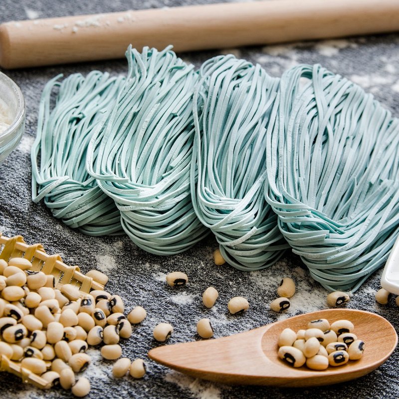 [Wu Du Noodle] Sun-dried rice and bean skewers | Blue algae pure noodles (10 pieces/bag) - บะหมี่ - วัสดุอื่นๆ 