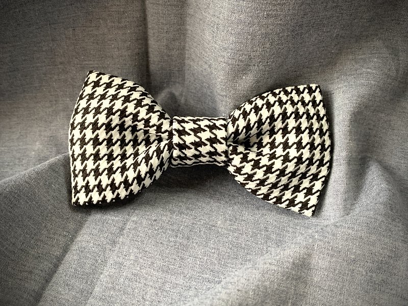Hand made bow tie ∣ houndstooth ∣ gentleman ∣ wenqing ∣ dating accessories - Bow Ties & Ascots - Cotton & Hemp Black