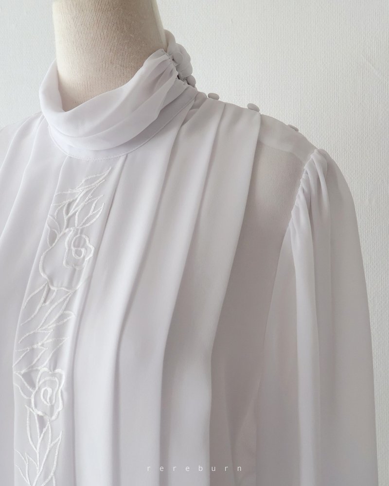 復古剪裁刺繡領歐美版型長袖白色古著襯衫 - 女襯衫 - 聚酯纖維 白色