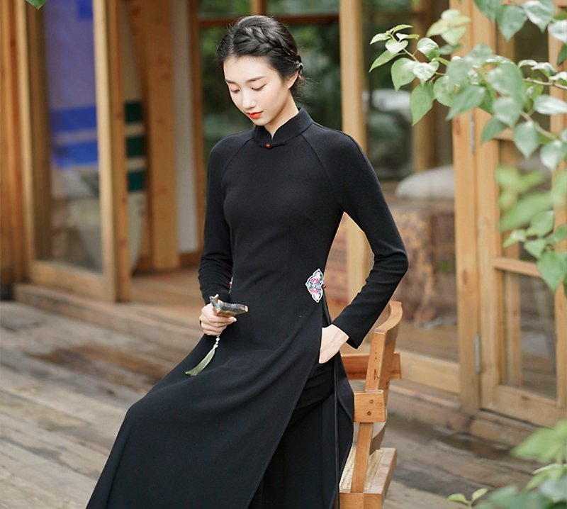 New Chinese style autumn and winter Chinese style retro slim long black Ao Dai tea dress dress - ชุดเดรส - วัสดุอื่นๆ สีดำ