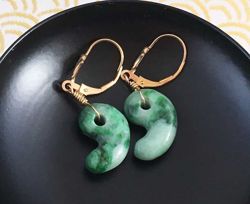 Jade jewelry natural jade from Burma K14GF earrings - Earrings & Clip-ons - Gemstone 