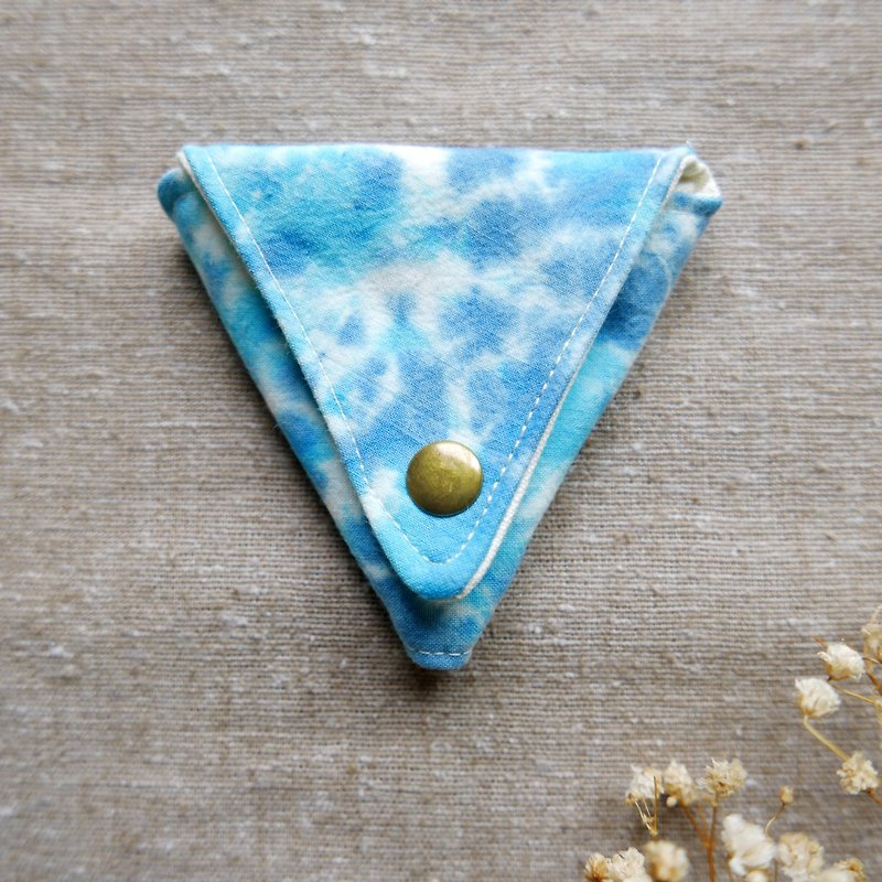 Handmade Tie dye Triangular Coin Case  Xmas gifts - Coin Purses - Cotton & Hemp Blue