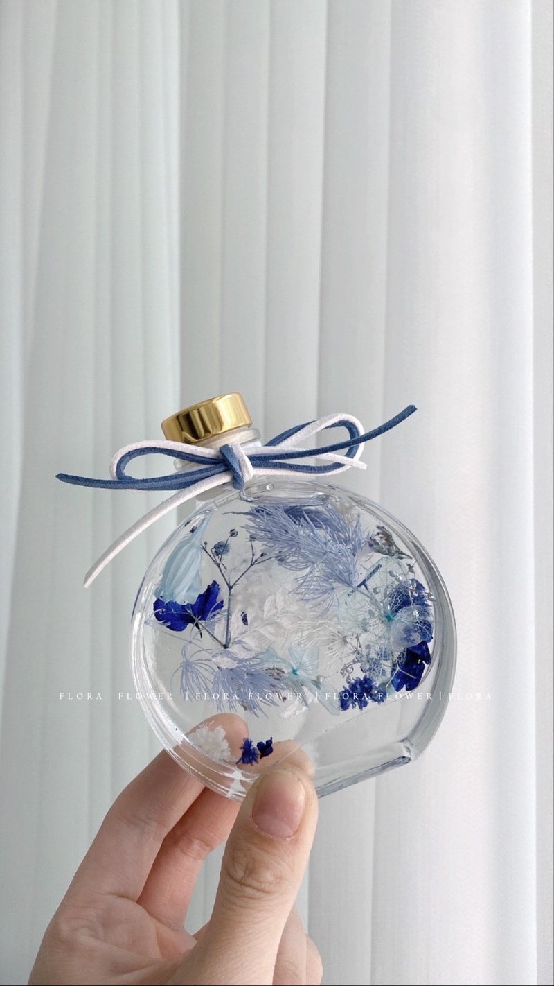 Flora Flower Perfume Bottle Floating Flower - Tranquil Sea - ช่อดอกไม้แห้ง - พืช/ดอกไม้ สีน้ำเงิน