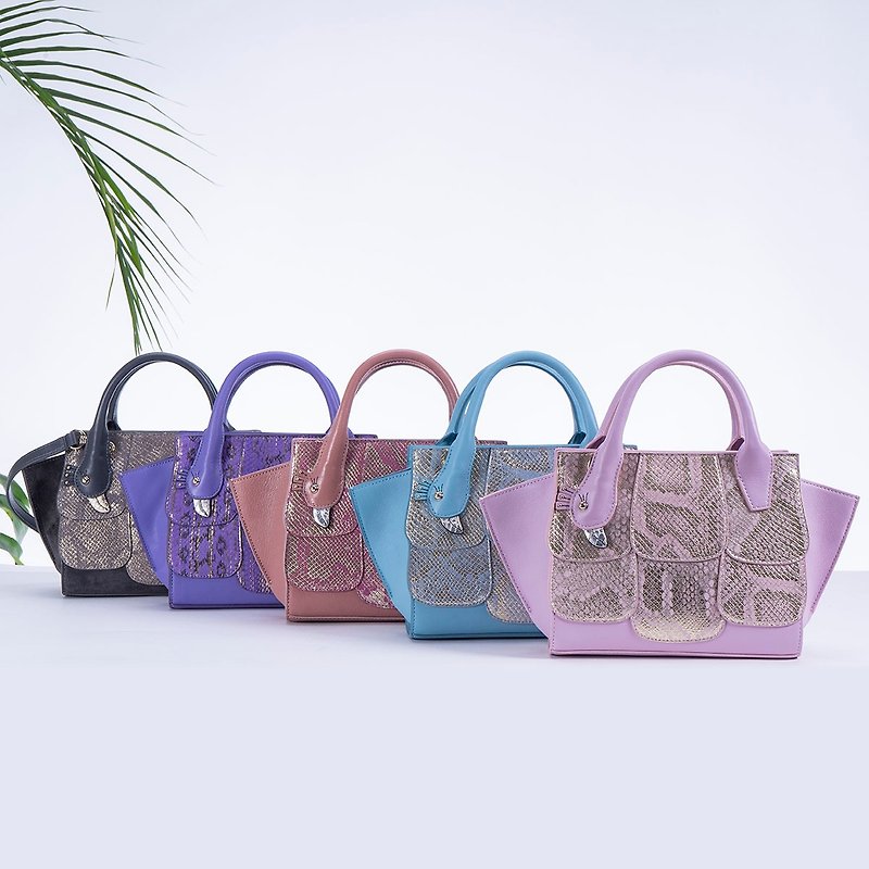 handmade leather handbag真皮設計斜背包牛皮餃子包水蛇皮手提包 - 手提包/手提袋 - 真皮 