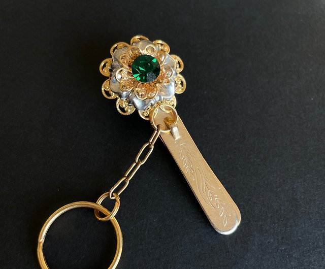 Antique Gold Key Chain