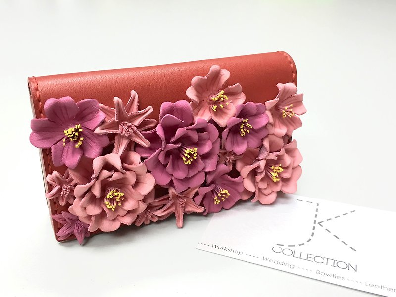 ゴージャスな赤い革の桜のカードボックス - クリアファイル - 革 レッド
