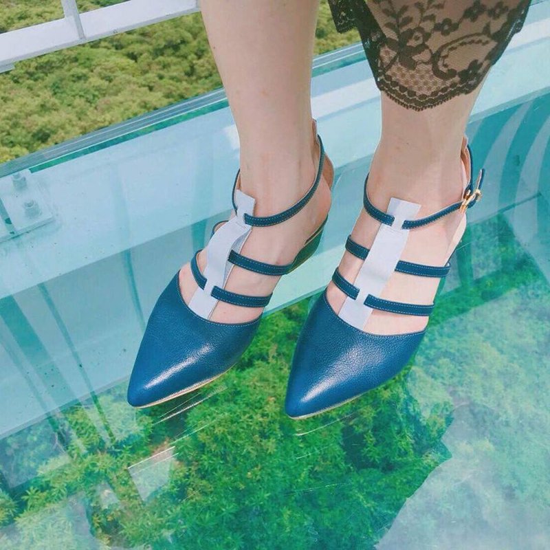 深海 - 魚骨 - 立體造型設計涼鞋-白鼻心 - 女休閒鞋/帆布鞋 - 真皮 藍色