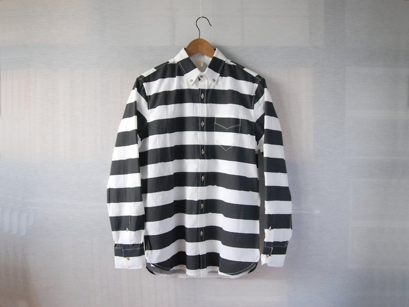 jainjain simplified handcrafted / willful experimental handprint shirt / black and white stripes - Men's Shirts - Cotton & Hemp Transparent