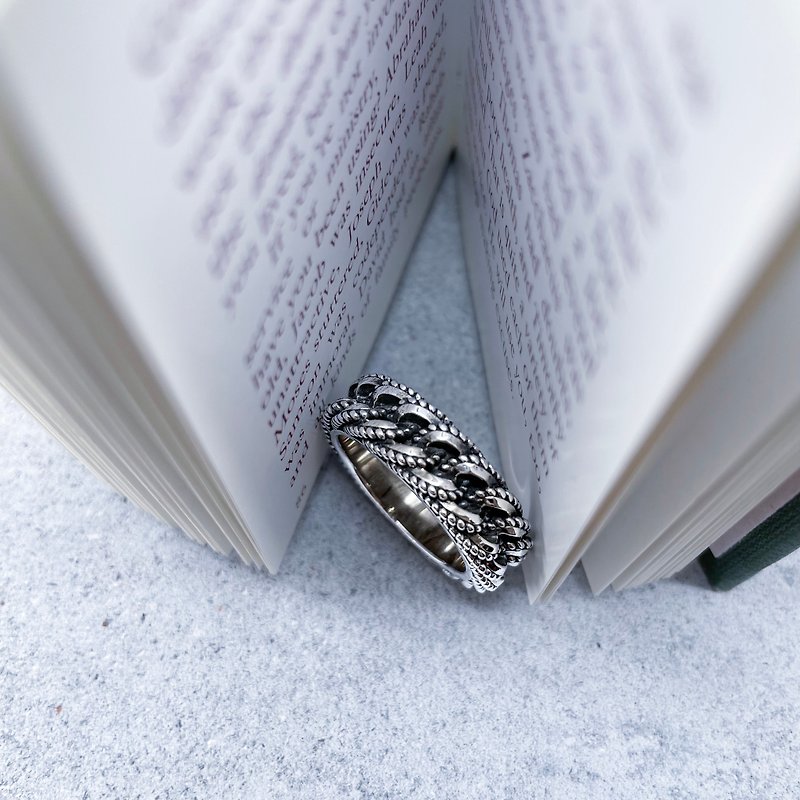 ::Mordia Ring:: Sterling silver twist ring - General Rings - Sterling Silver Silver