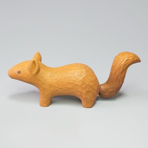 【専用】リスの木彫 500x0.jpg