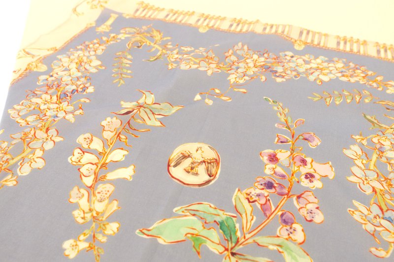 Isabella museum 手繪印花絲巾 - 絲巾 - 棉．麻 