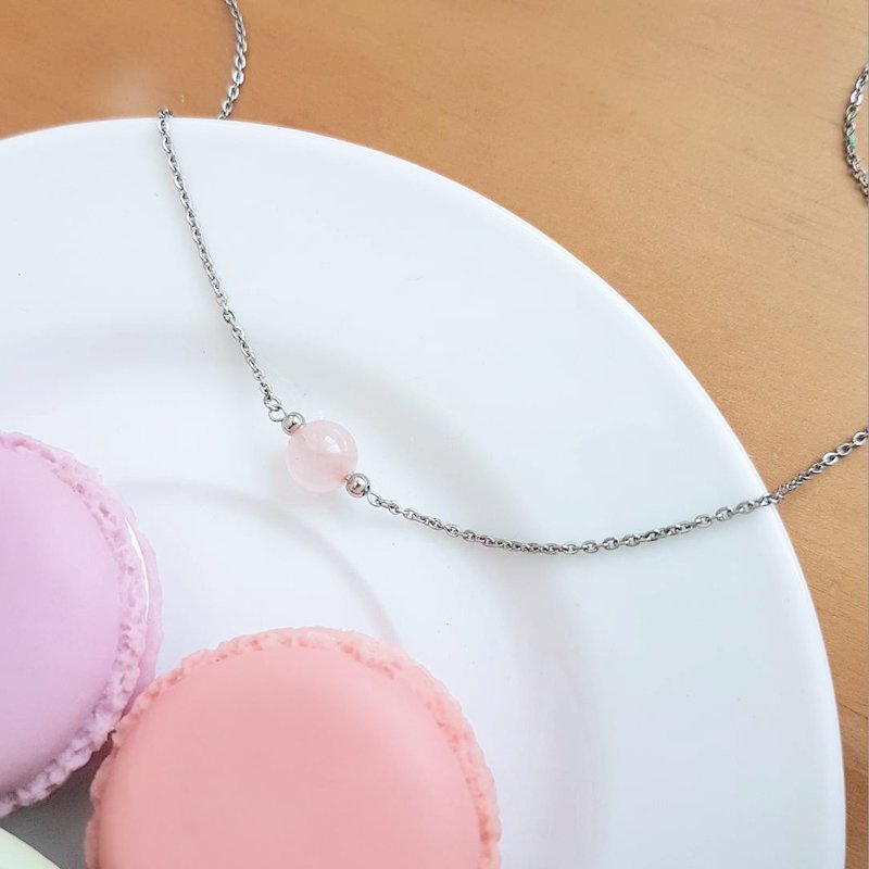 Pink bubbles. 8mm Natural Powder Wafer Beads White Steel Short Necklace Necklace Not afraid of water and hypoallergenic - สร้อยคอ - คริสตัล สึชมพู