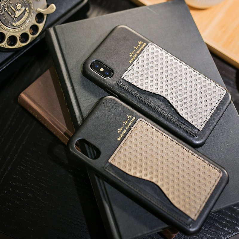 Vortex series│ iPhone X/Xs (5.8 inches) two-color card holder with vertical back cover Seaman Brown - อื่นๆ - หนังเทียม สีนำ้ตาล