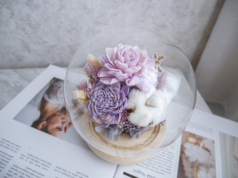 Dried flower glass cover night light [lotus root purple magic white] new home completion/newly married/valentine's day gift/customization - ของวางตกแต่ง - พืช/ดอกไม้ สีม่วง
