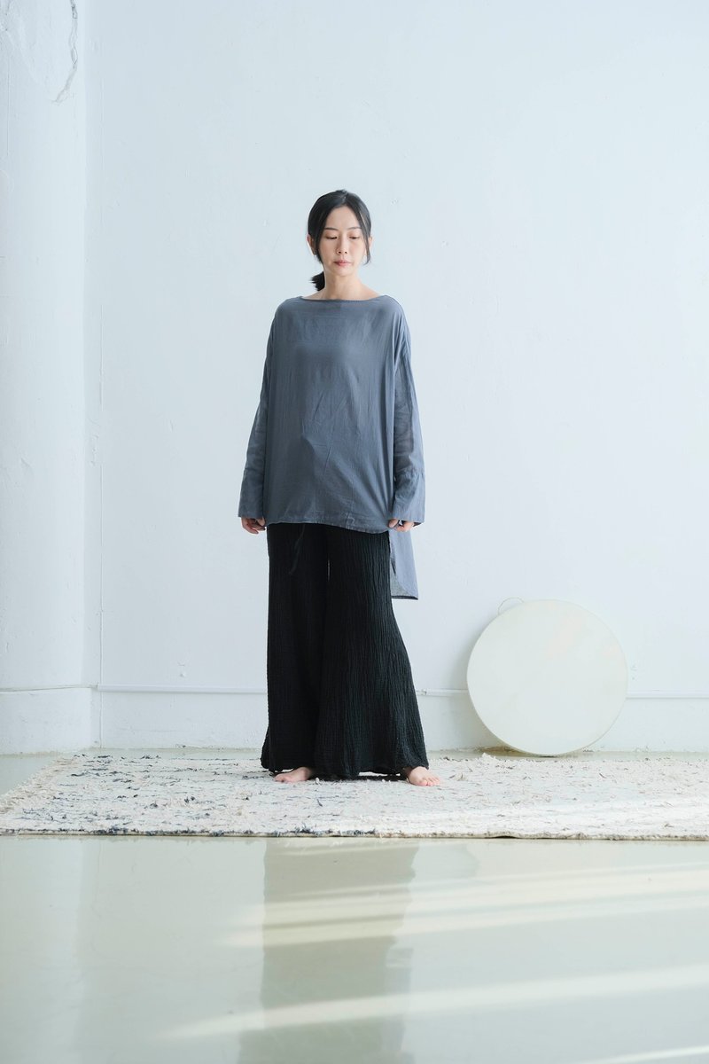 前短後長長袖圓領上衣 / 慕斯布 灰藍 - 女上衣/長袖上衣 - 棉．麻 藍色