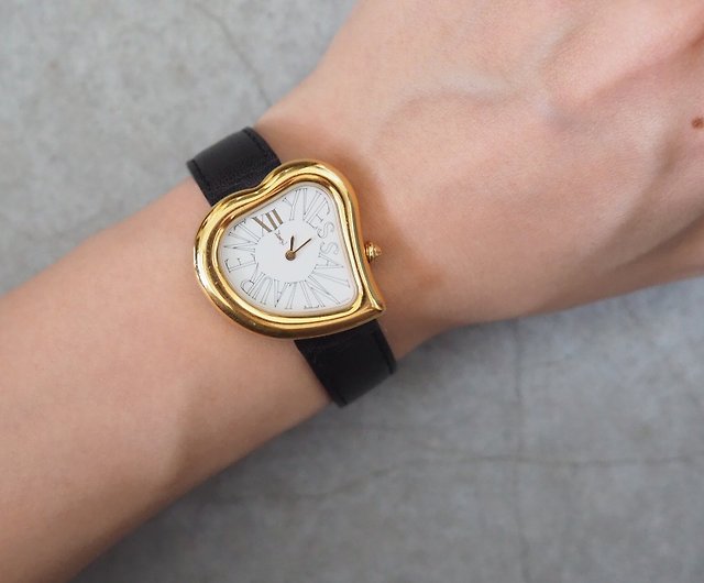 YVES SAINT LAURENT イヴ・サンローラン ハート腕時計ケース付き - 時計