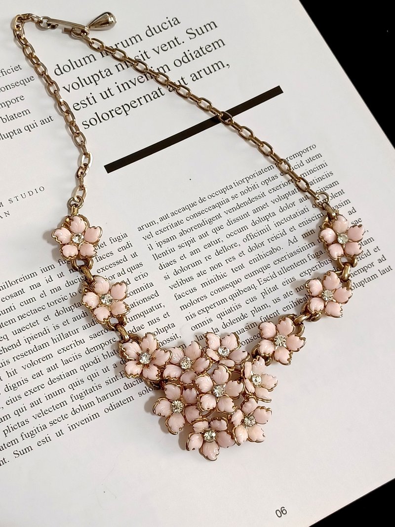 vintage jewelry  優雅立體膠彩萊茵小花 項鍊 - 項鍊 - 其他金屬 