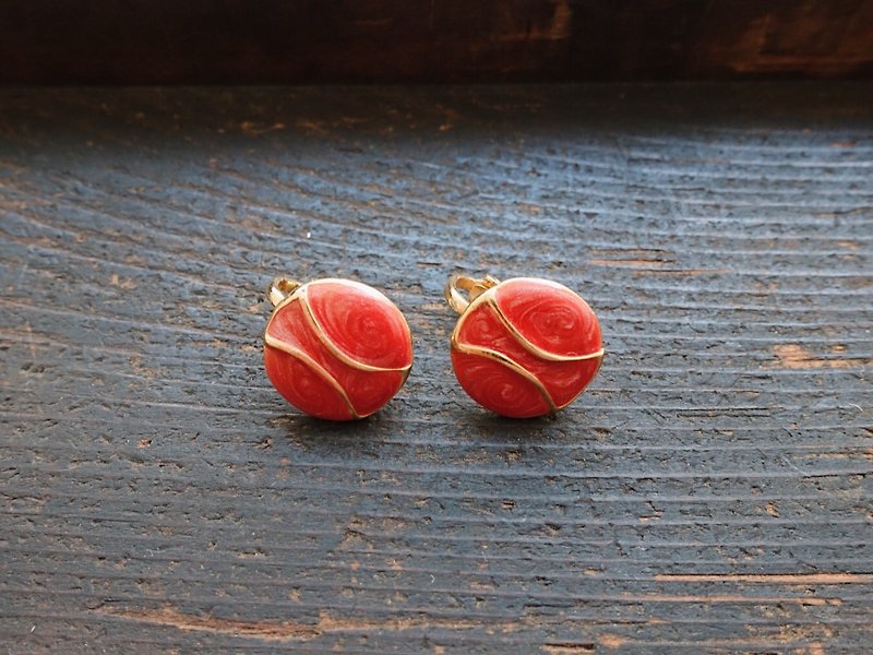Antique Jewelry / Ear Clips No.29 tk - ต่างหู - วัสดุอื่นๆ สีแดง
