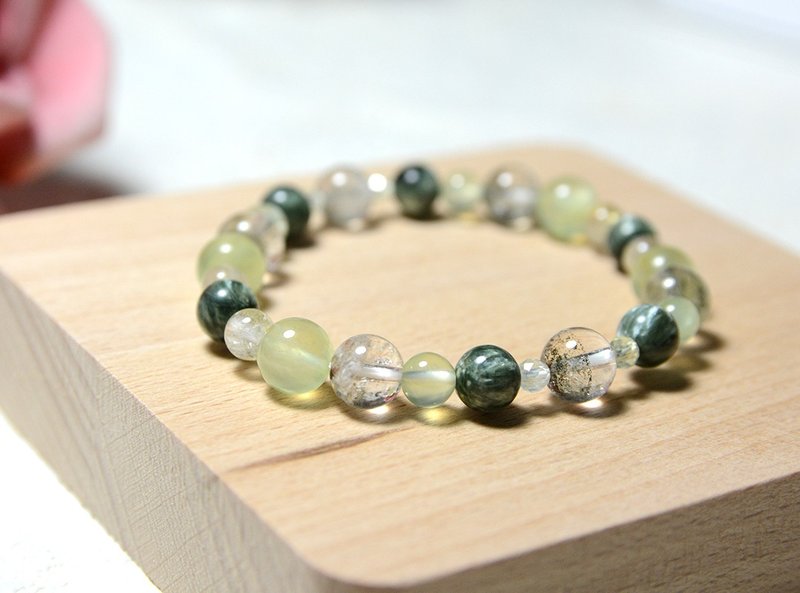 Gloomy Green l Green Ghost l Green Dragon Crystal l Stone l Full Crystal - Bracelets - Crystal Green