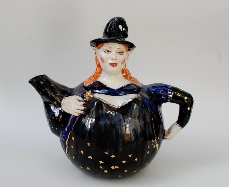 Funny teapot Witch sculpture Handmade porcelain art teapot Night fairy Lady - ถ้วย - เครื่องลายคราม หลากหลายสี