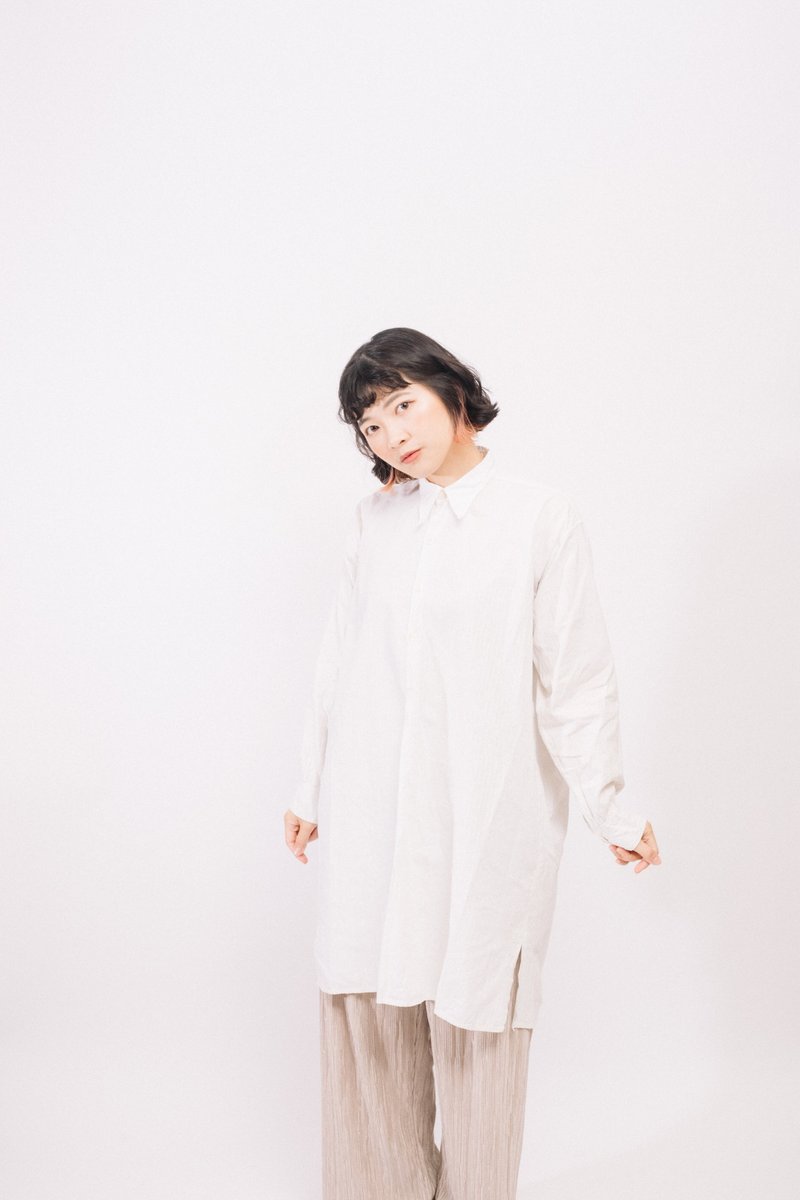 歐洲長版襯衫.European Pullover.古着【初戀販賣所】Vintage. - 女襯衫 - 棉．麻 