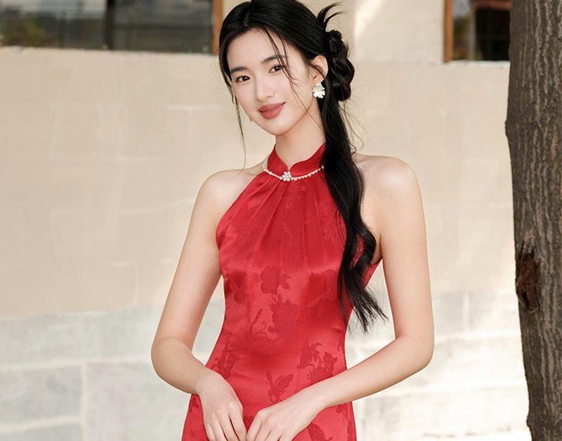 【桑蠶絲】新中式復古中國風 訂婚禮服/真絲旗袍 - 洋裝/連身裙 - 其他材質 紅色
