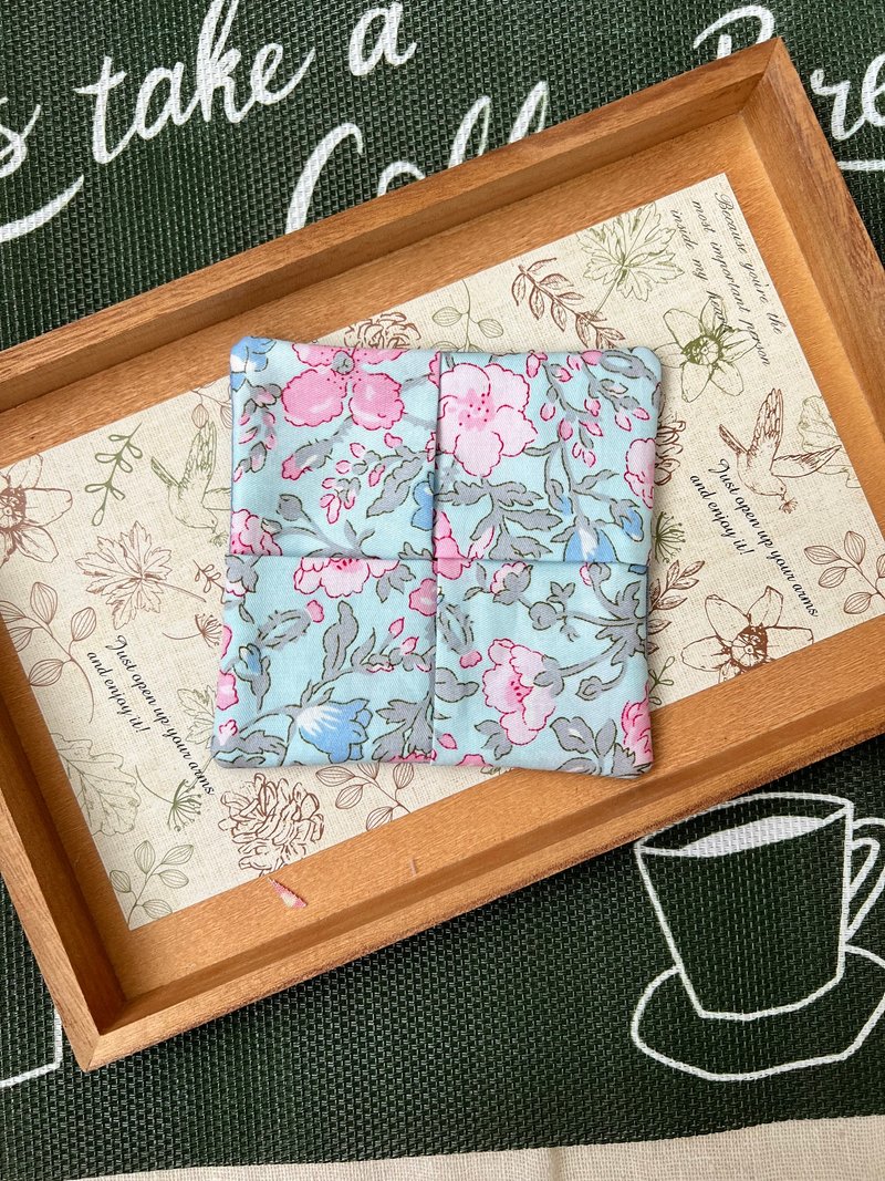 向藍之花杯墊 花園系列 手工布杯墊 - 杯墊 - 棉．麻 多色