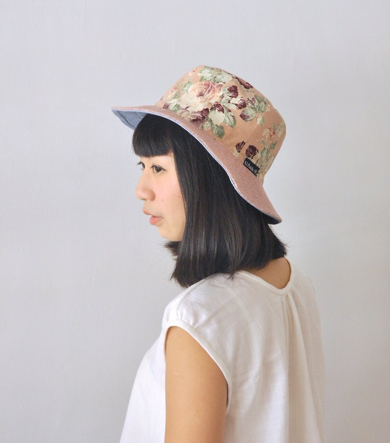 ピンクの花の漁師の帽子 - 帽子 - コットン・麻 ピンク