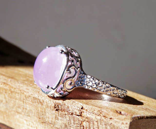 Pink Kyanite Ring - Shop NATSU WORKS General Rings - Pinkoi