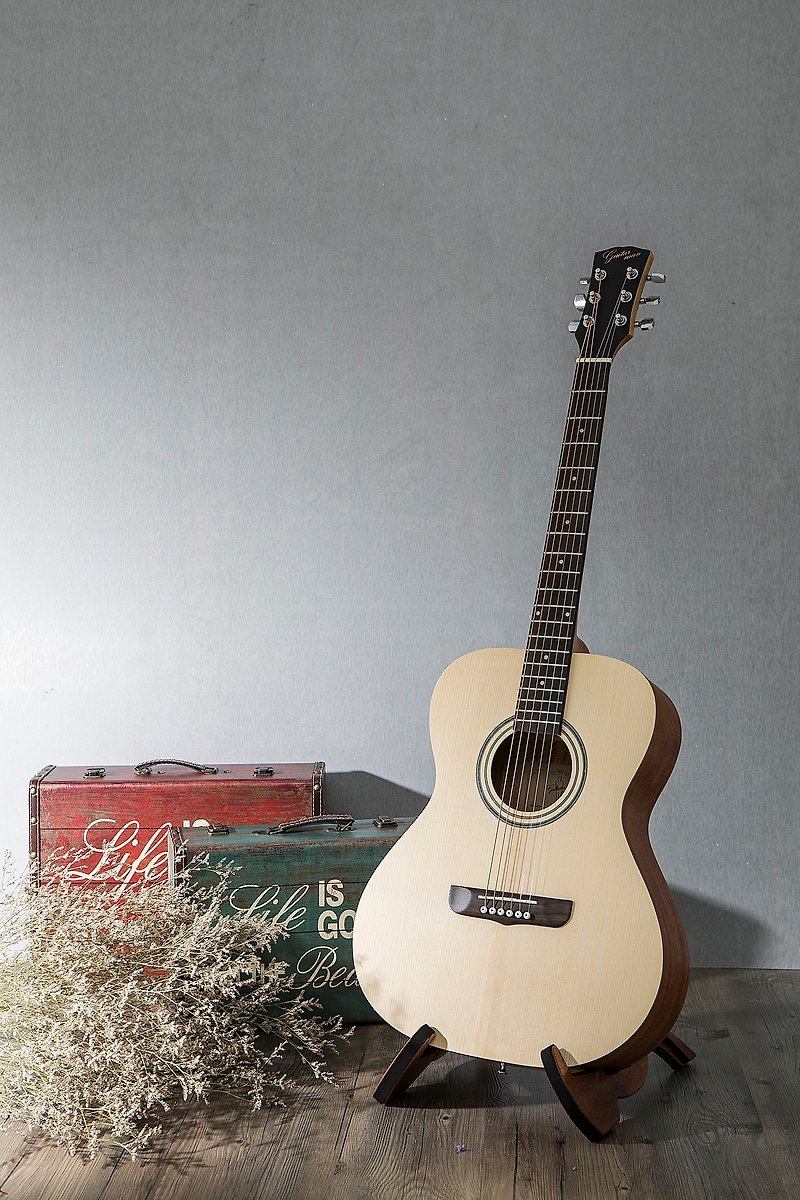 Taiwan original guitarman M-11AE 40-inch spruce plywood handmade 40-inch OM barrel guitar pickup version - กีตาร์เครื่องดนตรี - ไม้ 
