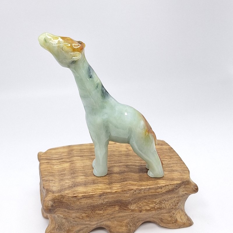 Warm and refreshing three-color giraffe ornaments | Natural Burmese jade A grade jadeite - สร้อยคอ - หยก 