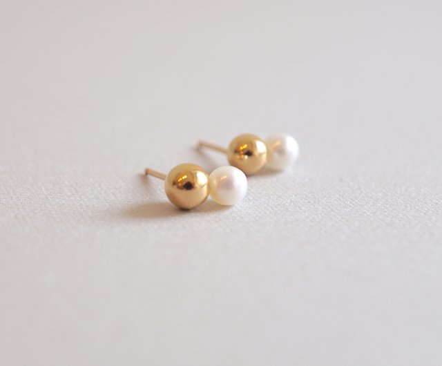 Double Double Earrings in Gold and Gray Pearl Mix