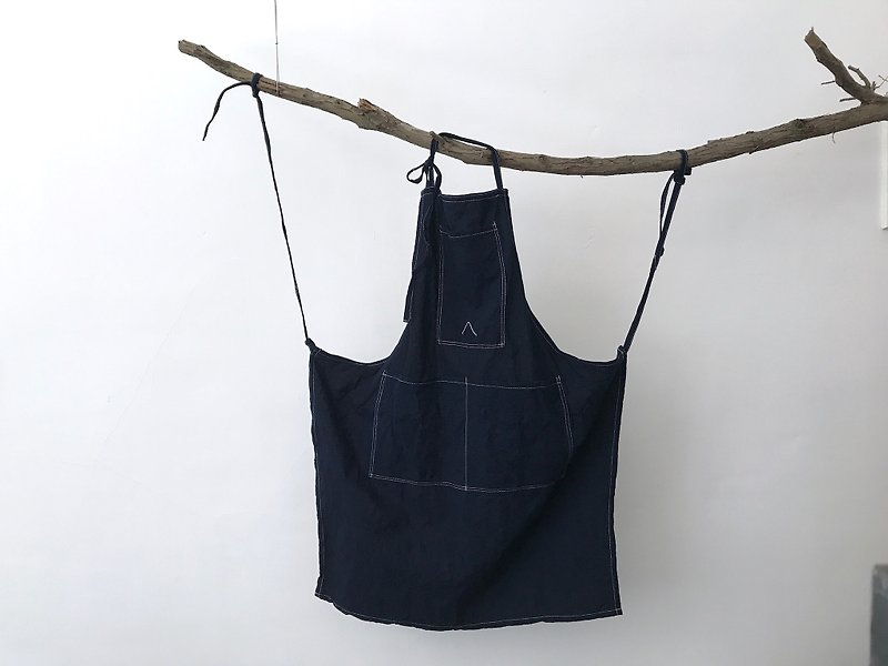 Blue dyed medium apron - ผ้ากันเปื้อน - ผ้าฝ้าย/ผ้าลินิน 