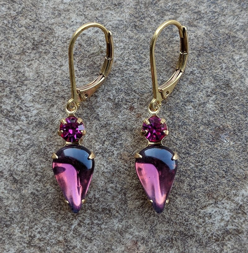 Vintage Purple Glass Brass Earrings - ต่างหู - แก้ว สีม่วง