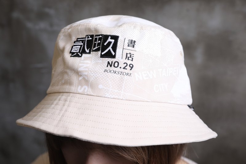 New Taipei 29 Bookstore Co-branded-Erjiu Fisherman Hat - หมวก - ผ้าฝ้าย/ผ้าลินิน ขาว