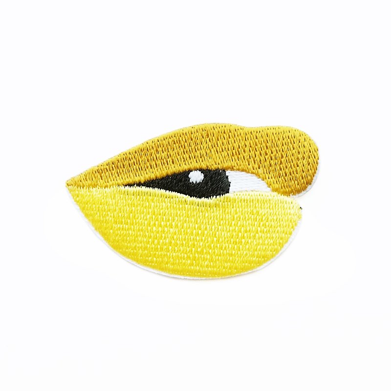More than a sexy lip - embroidered patch - เข็มกลัด/พิน - งานปัก สีเหลือง