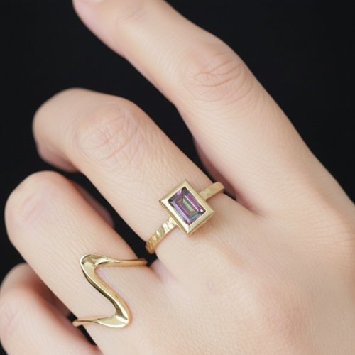 ミスティックトパーズ レクタングル リング フリーサイズ 11月誕生石