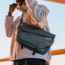 シャチバッグ - ショップ かばんばか ショルダーバッグ - Pinkoi