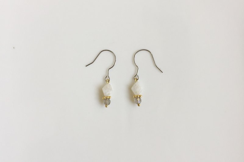 Loving series of grayscale brass natural stone earrings - Earrings & Clip-ons - Other Metals Silver