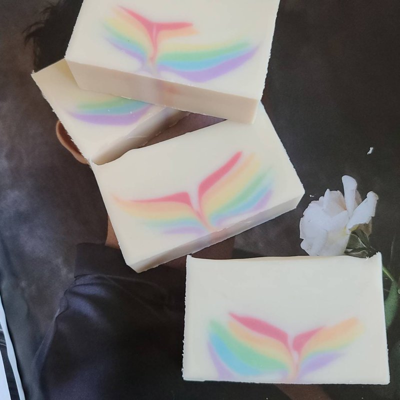 Rainbow seedlings-essential oil art handmade soap - สบู่ - วัสดุอื่นๆ หลากหลายสี