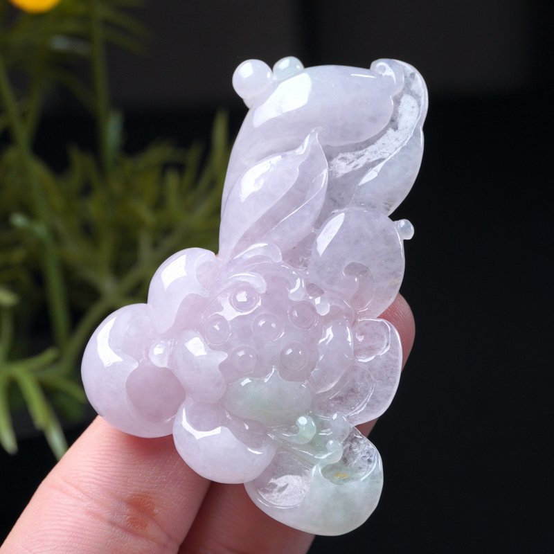 冰種飄綠花翡翠蓮花項鍊 | 天然緬甸玉A貨翡翠 | 送禮 - 吊飾/掛飾 - 玉石 綠色