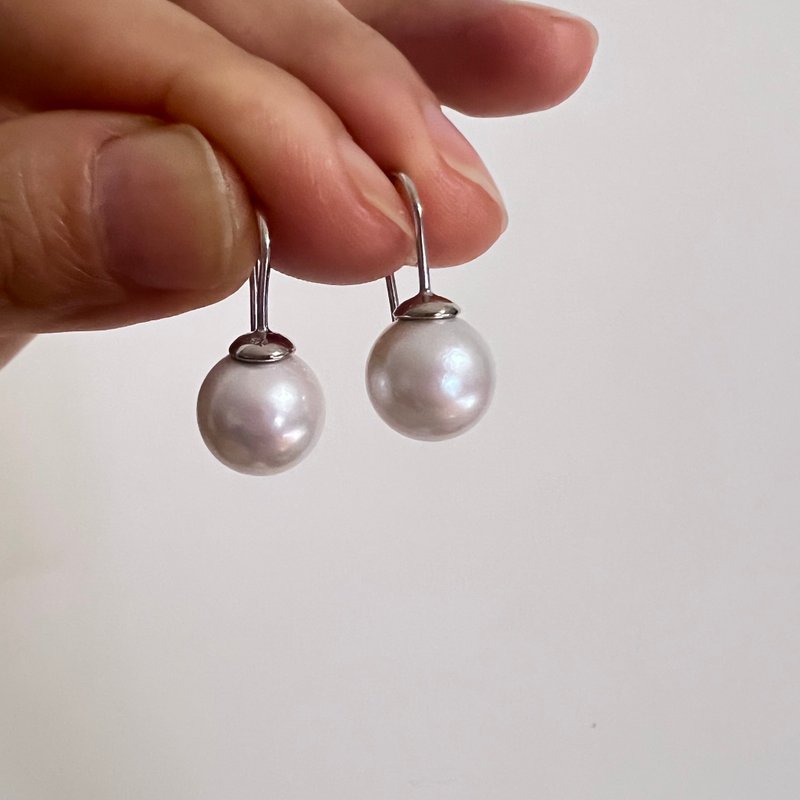 大顆白色玄光天然珍珠耳環 簡約氣質手工耳飾 - 耳環/耳夾/耳骨夾 - 珍珠 
